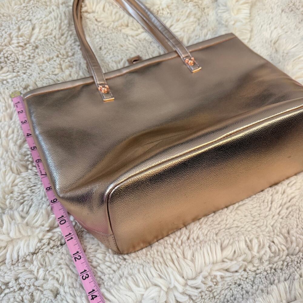 Disney Rose Gold Metallic Minnie Mouse Tote Bag One Size - Picture 9 of 9
